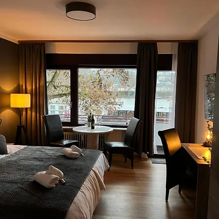 Rheinpanorama Suite Mit Balkon Coblence Extérieur photo