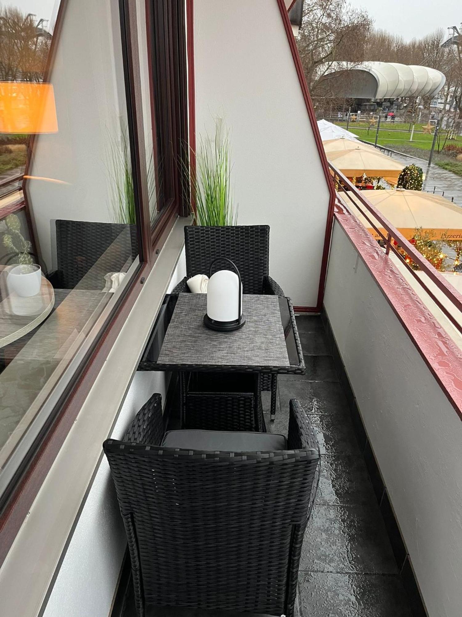 Rheinpanorama Mit Balkon